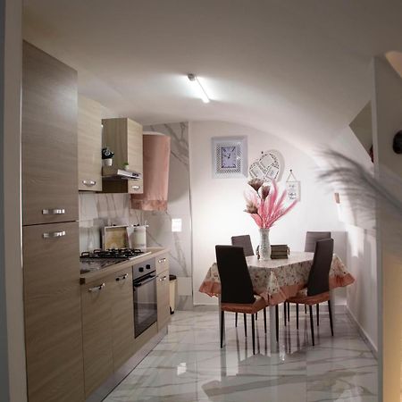 Appartamento Tiluri Napoli Esterno foto