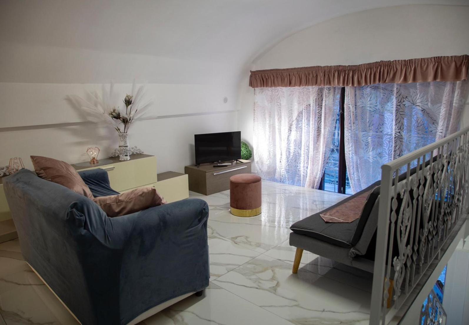 Appartamento Tiluri Napoli Esterno foto